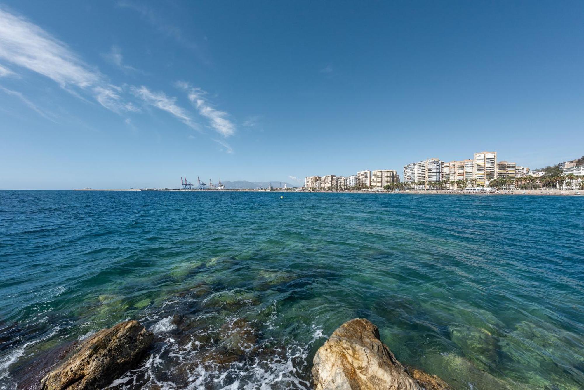 El Atico De La Montana Apartment Malaga Bagian luar foto